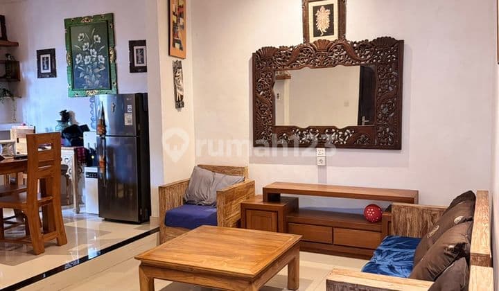 Rumah Cantik Berada Dilingkungan Perumahan Batubulan