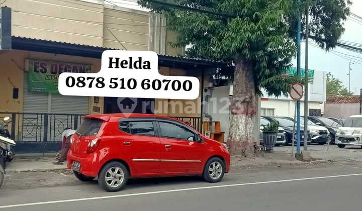 HOUSE FOR SALE STRATEGIC LOCATION ON RADEN WIJAYA STREET MOJOKERTO