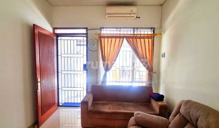 Rumah Bagus Semi Furnished Di Cluster Sayap Suryani, Bandung