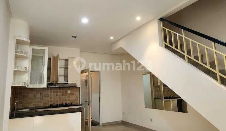 Dijual Rumah Semi-Furnished Hadap Selatan @Layar Permai