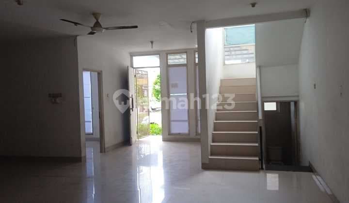 Disewakan Rumah Siap Huni Royal Palem Cengkareng Jakarta Barat