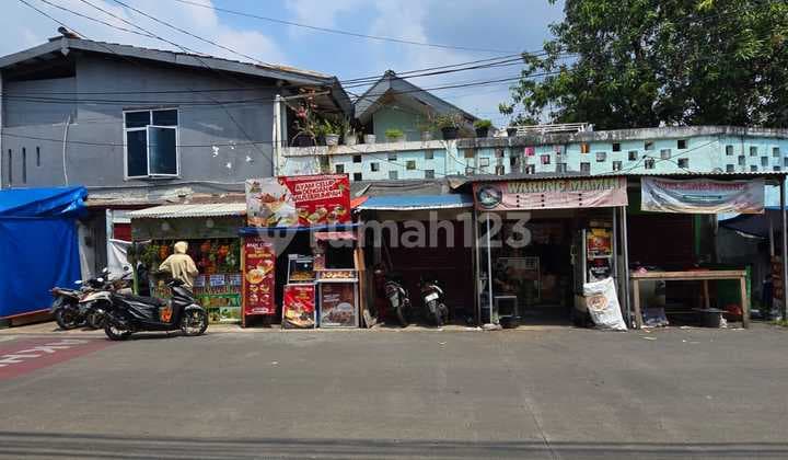 Rumsh Lama dan 8 Kios di Kelapa Gading Jakarta Utara