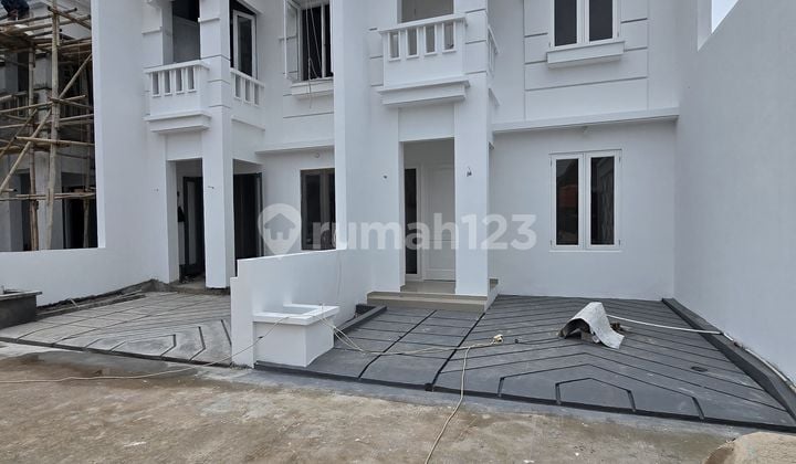 Rumah Baru Dalam Cluster di Pondok Kopi