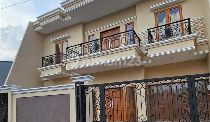 Rumah Baru Akses Jalan Lebar di Cipinang Muara