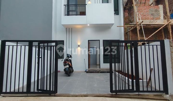 Rumah Baru Siap Huni di Cijantung Jakarta Timur
