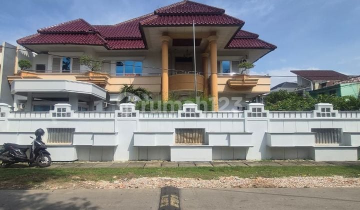 Rumah Bagus dan Mewah di Duren Sawit Jakarta Timur