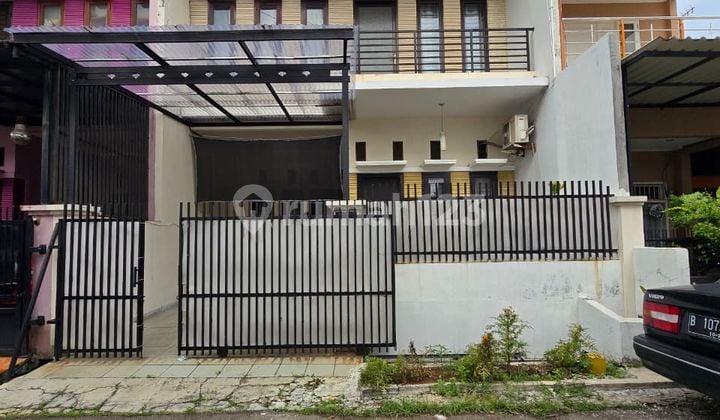 Rumah Bagus Dalam Komplek Billymoon di Pondok Kelapa