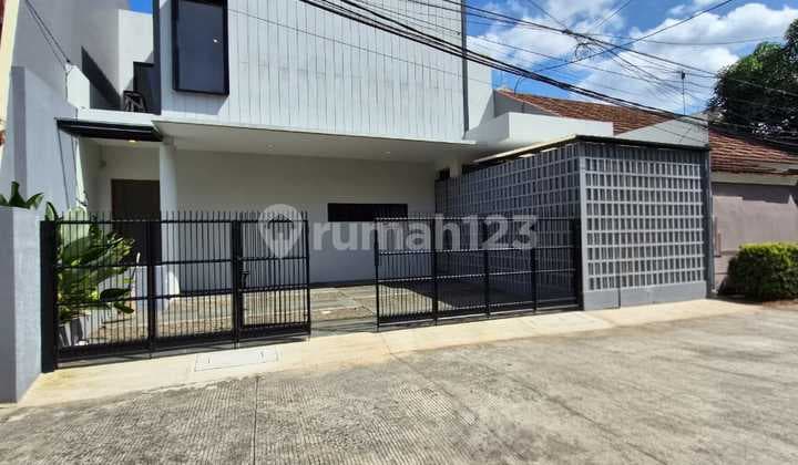 Rumah Baru Dalam Komplek di Duren Sawit Jakarta Timur