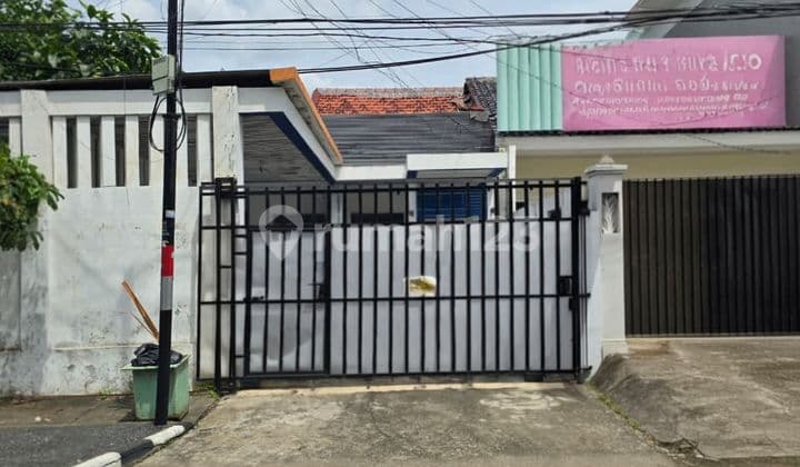 Bangunan Komersil Cocok untuk Usaha di Rawamangun