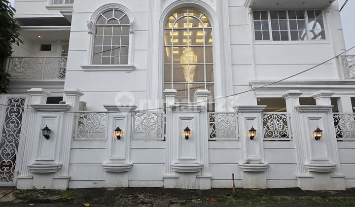 Rumah Mewah Siap Huni Di Ciganjur Jakarta Selatan