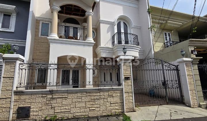 Rumah Secondary Dalam Komplek Cipinang Elok