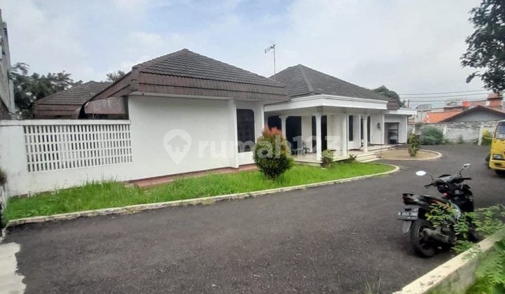 Rumah Secondary Lokasi Strategis di Cipinang Jakarta Timur