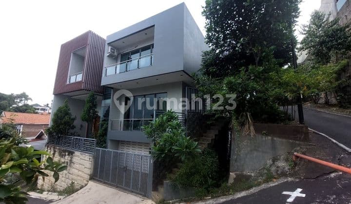 Rumah Furnish 3Lt di Tumpang dengan View Keren