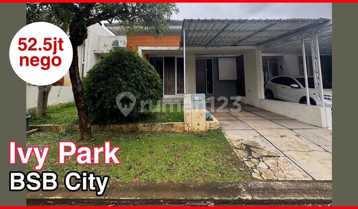 Rumah Cantik di Ivy Park Bsb Ada Halaman Belakang