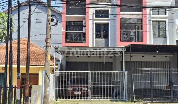 Affordable Ready-to-Use Shop House in Tembalang Near Undip