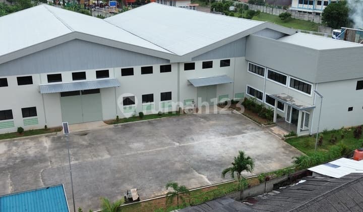 Industrial Warehouse for Sale in Cikupa, Area 4745 M2