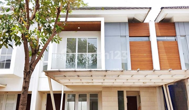 Jual Bu , Jual Rugi !! Rumah Riviera Puri, 8X12 , Semi Furnished