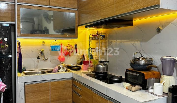 Rumah Cantik Di Cluster Poris, 2 Lantai, 3 Kt, Semi Furnished, SHM