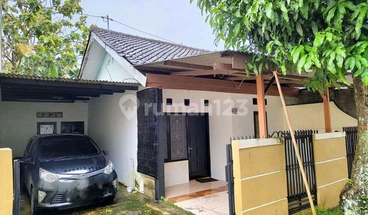 Rumah Bagus Siap Huni (SHM) Unfurnished Dekat Kota di Boyolali