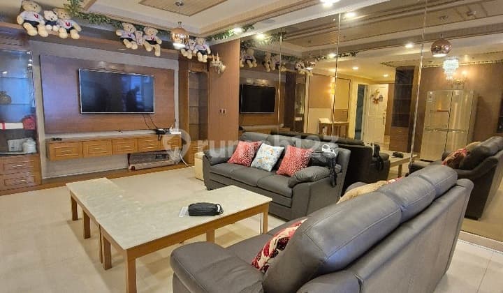 Apartemen LT 31 French Walk Jual 2.55M Sewa 175Jt Kelapa Gading Furnish Lux 3+1Br Sertipikat