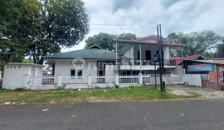 Rumah Hook Siap Huni Cocok untuk Bisnis di Padang Baru Telkom