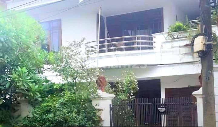 House in Sunter Agung Podomoro Area, North Jakarta