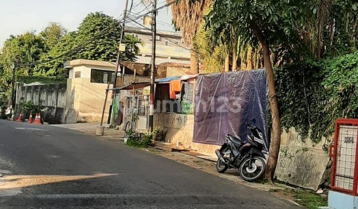 Tanah kosong di Bangka dekat pusat bisnis Tendean dan Gatot Subroto Jakarta