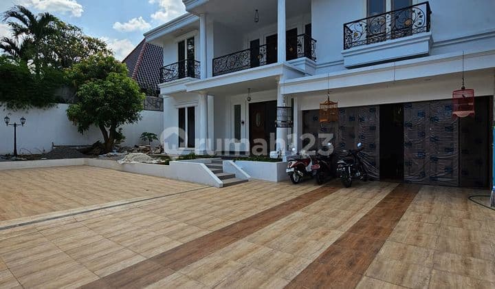 FOR SALE NEW HOUSE PEACEFUL AND LUSH IN CILANDAK AREA