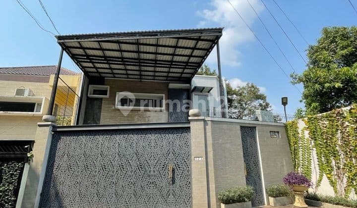 Affordable Luxury House in Jagakarsa Near Andara Toll Road