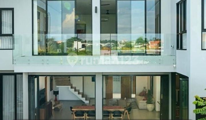 Villa House In Bali