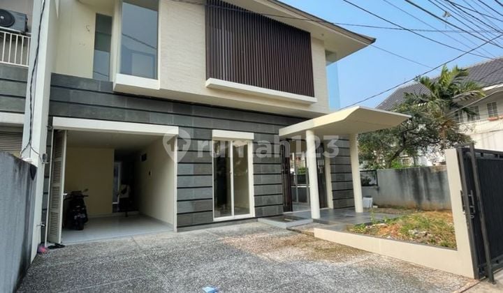Rumah Brandnew Dalam Komplek Cipete Dekat Jalan Abdul Majid Jakarta Selatan