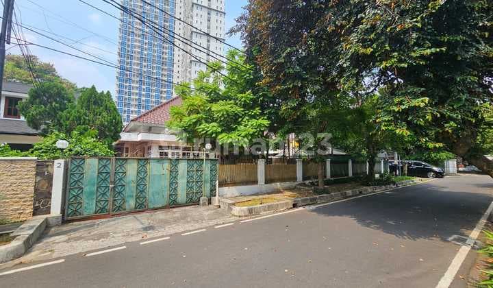 Dijual Cepat Rumah Tua di Menteng Jakarta Pusat