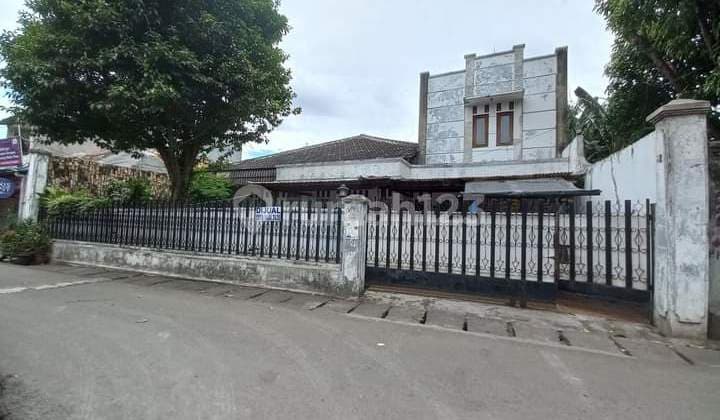 For Sale Old House in North Cipete