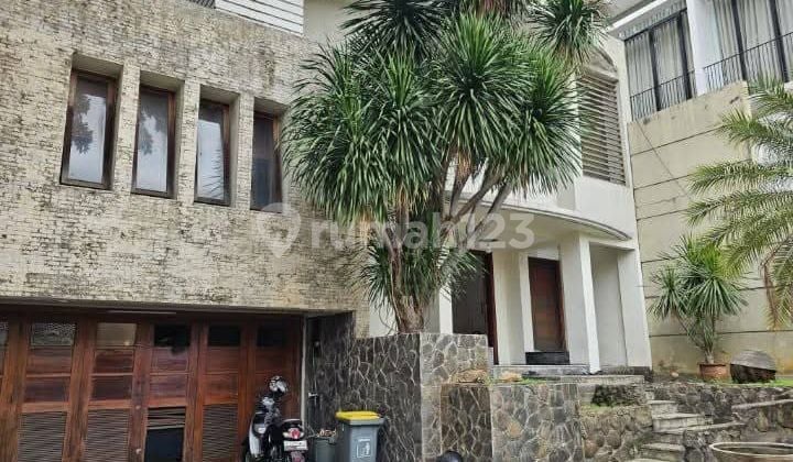 Dijual Rumah Mewah. Area Strategis Di Bendungan Hilir Jakarta Pusat