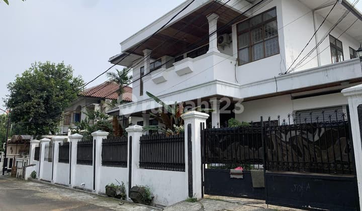 For Sale House in Cipete Near MRT ITC