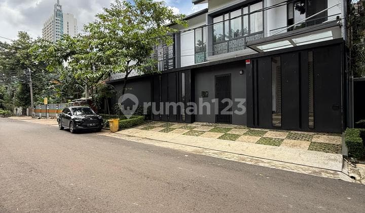 For Sale Rumah di Kebayoran Baru Dekat Pakubuwono Jakarta Selatan
