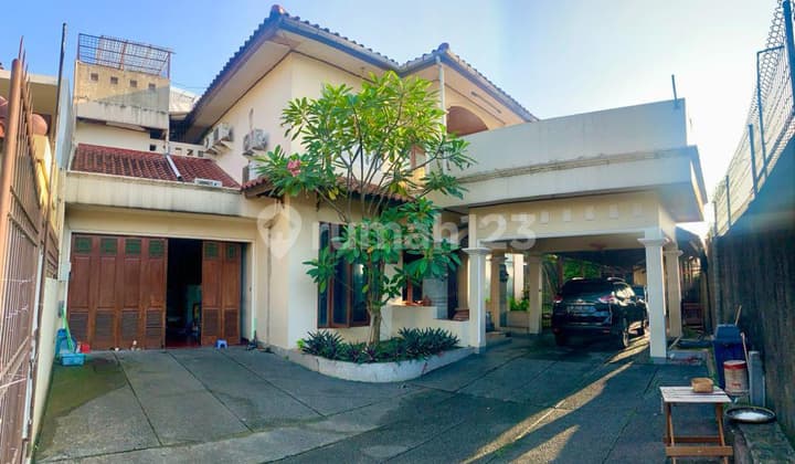 For Sale House in Compound, Kampung Rambutan