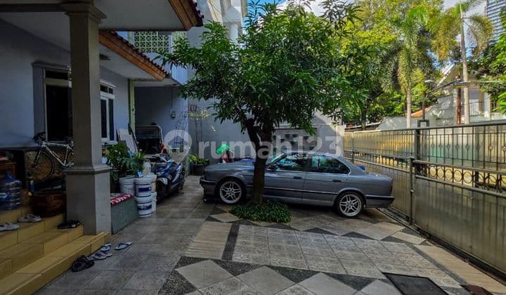 Dijual Rumah di Kebayoran Baru Jakarta Selatan