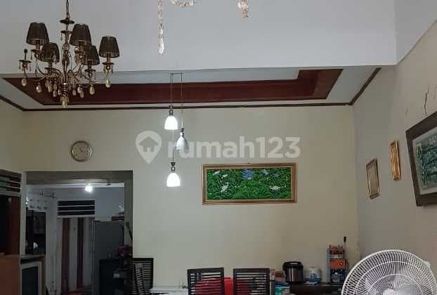 Investasi Rumah Kost Setiabudi Jakarta Selatan - 11 KT, SHM, Lokasi Super Strategis