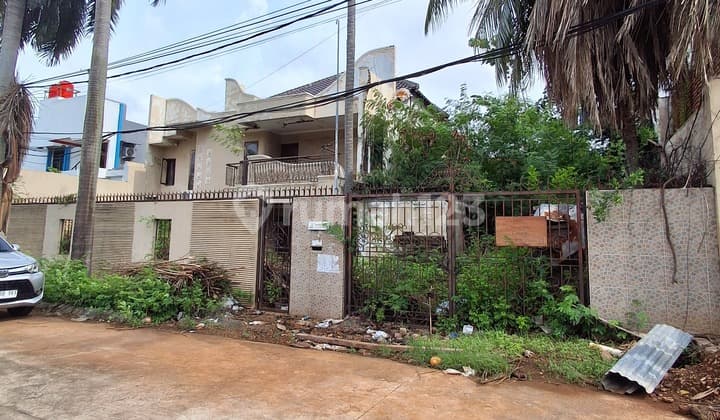 Rumah Tua Murah di Sunter Bulevard Jakarta Utara