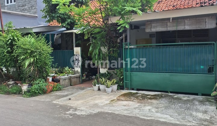 Rumah Strategis di Kompleks Angkasa Pura Kemayoran