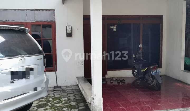 Rumah Nyaman di Jalan Walogito Semarang Barat