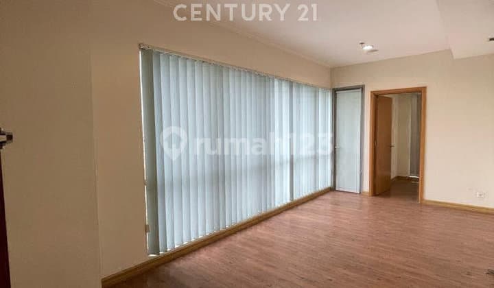 Comfortable and Strategic Office Space at Fontana Mansion Kemayoran