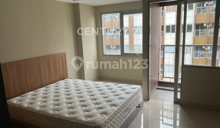 Apartemen Nyaman di LRT City Jati Bening Bekasi