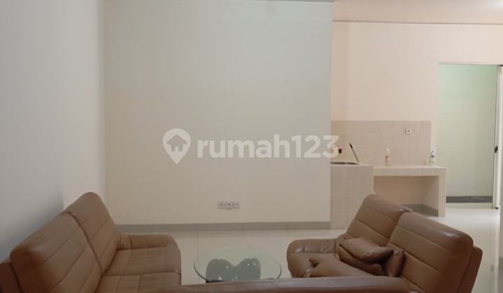 Disewakan Cepat dan Termurah Rumah Modern Garden House Siap Huni