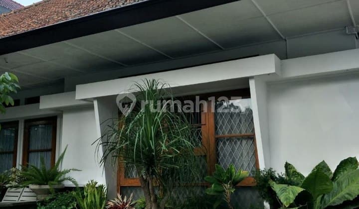 Rumah Terawat Siap Huni Lokasi Favorit Cipaganti