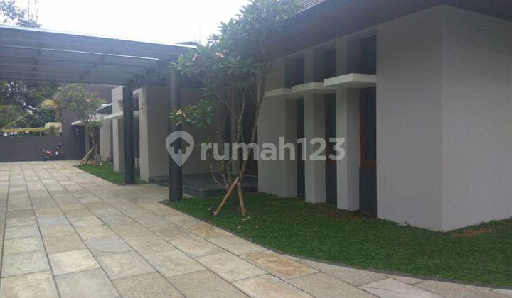 Rumah Bagus Posisi Raya Hadap Timur Cipaganti Bandung