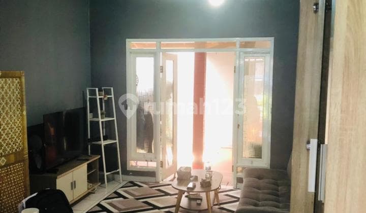 Rumah Minimalis di Komplek Batumas Batununggal