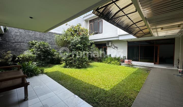 Rumah Bagus dan Terawat Lokasi di Komplek Dadali