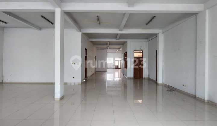 Disewakan 3 ruko gandeng Mainroad Kopo Cirangrang